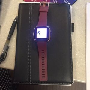 Versa Fitbit w/ red wine band & charger